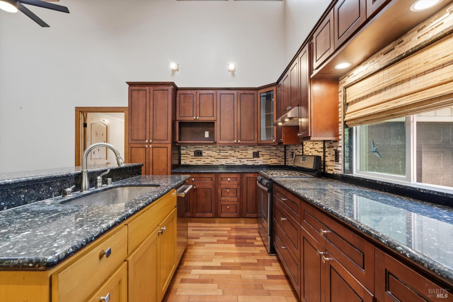 5833 Highway 12 Santa Rosa, CA 95409 - Photo 12 of 36 Gallery Image 12