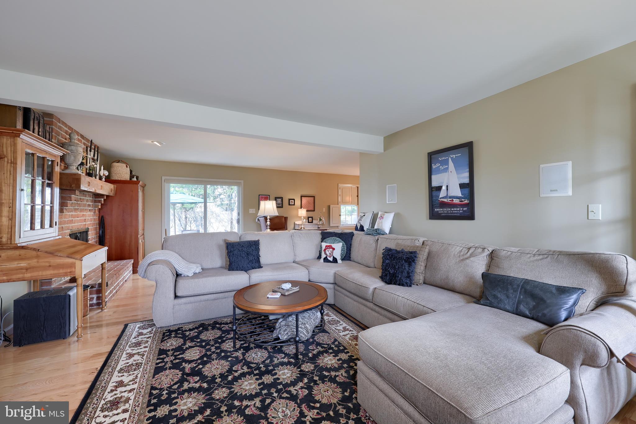 301 North Farm Drive Lititz, PA 17543 - Photo 6 of 52