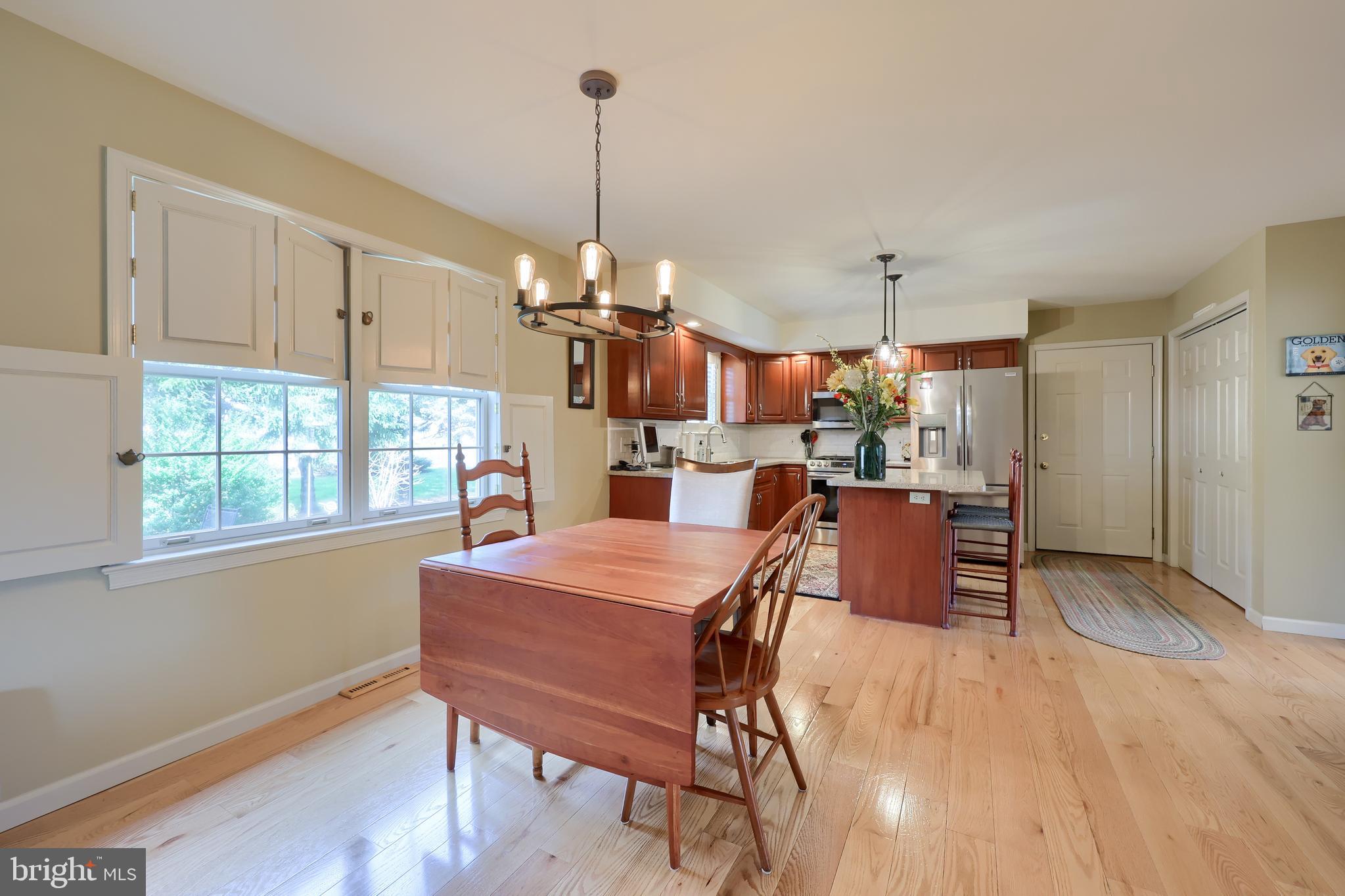 301 North Farm Drive Lititz, PA 17543 - Photo 10 of 52