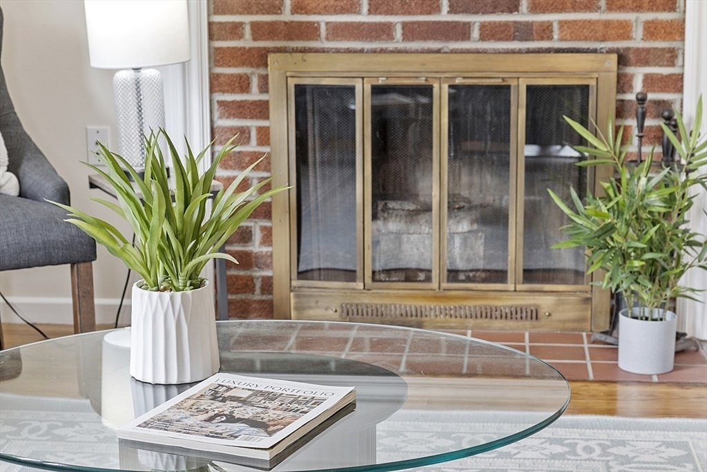16 Chestnut Hill Road Northborough, MA 01532 - Photo 9 of 35 Gallery Image 9