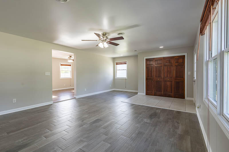 722 Capitol Road Valparaiso, IN 46385 - Photo 9 of 36 800x533