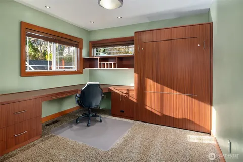 $999,950 | 5217 5th Avenue Northeast, Seattle, WA 98105