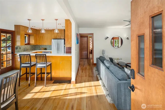 $999,950 | 5217 5th Avenue Northeast, Seattle, WA 98105