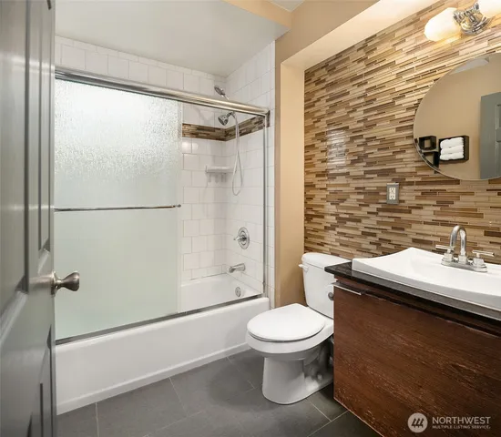 $999,950 | 5217 5th Avenue Northeast, Seattle, WA 98105