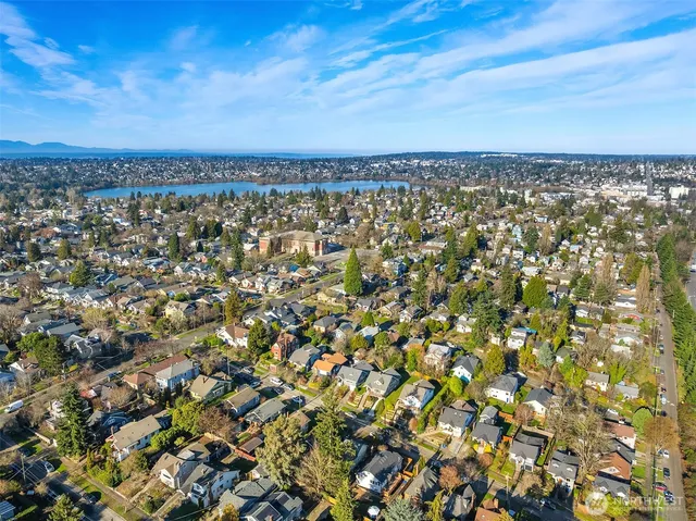 $999,950 | 5217 5th Avenue Northeast, Seattle, WA 98105