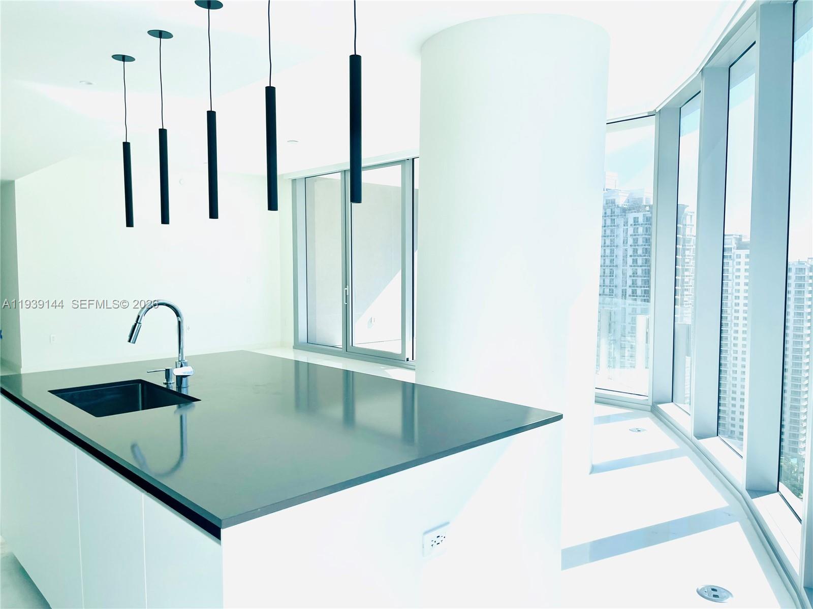 300 Biscayne Blvd Way, Unit 2807 Miami, FL 33131 - Photo 22 of 59