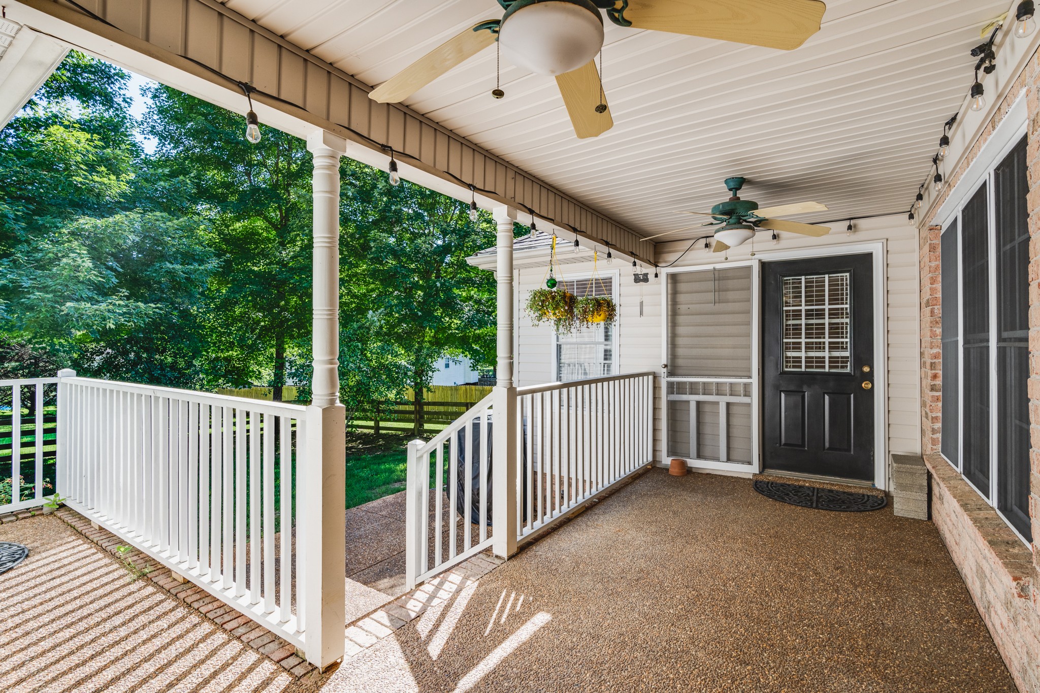 7139 New Hope Road Fairview, TN 37062 - Photo 23 of 41 a view of a porch