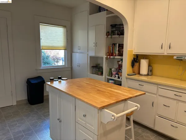 $1,279,000 | 1024 Elsinore Avenue, Oakland, CA 94602
