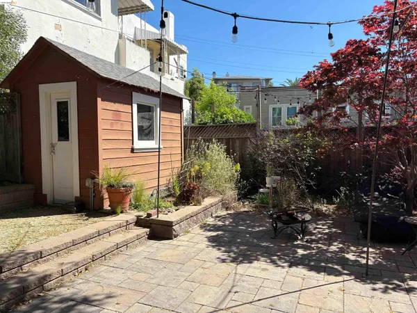 $1,279,000 | 1024 Elsinore Avenue, Oakland, CA 94602