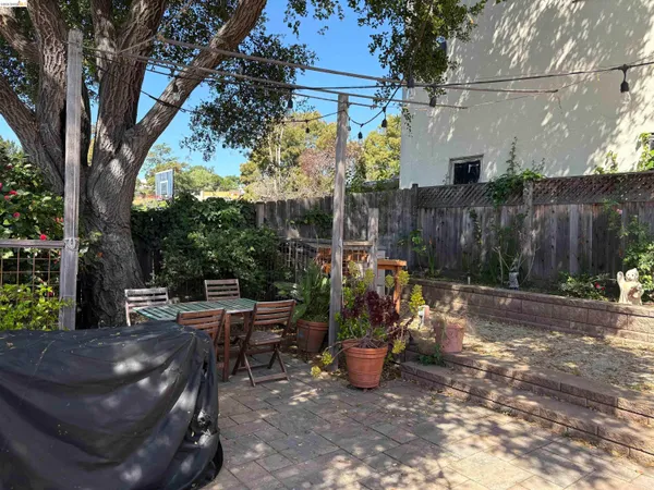 $1,279,000 | 1024 Elsinore Avenue, Oakland, CA 94602