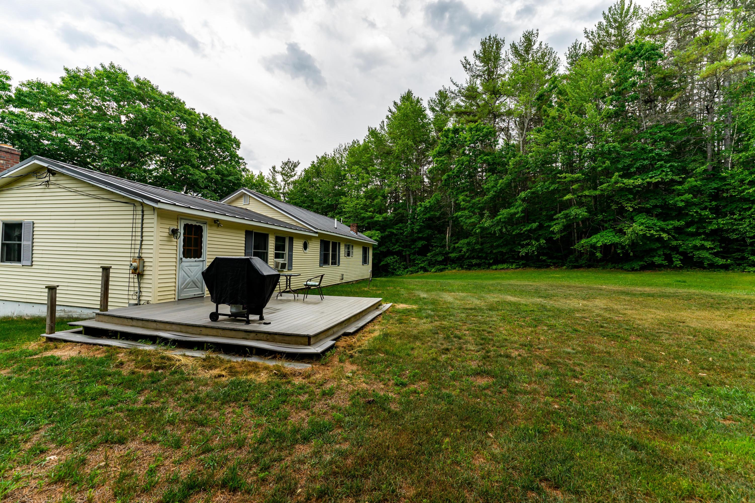 299 Libby Hill Road Gardiner, ME 04345 - Photo 2 of 35 DSC06655