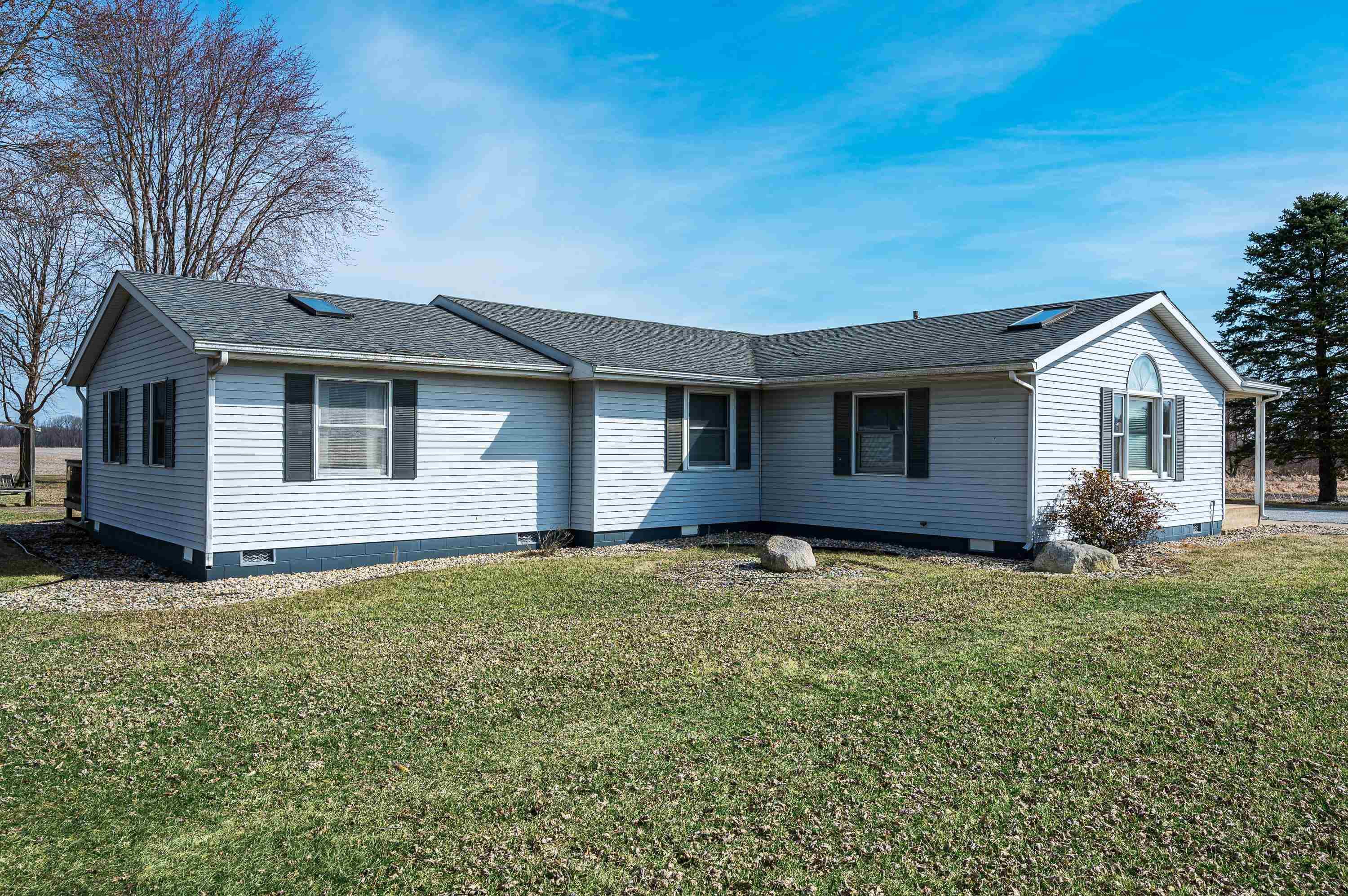 2606 20th Road Tippecanoe, IN 46570 - Photo 4 of 36