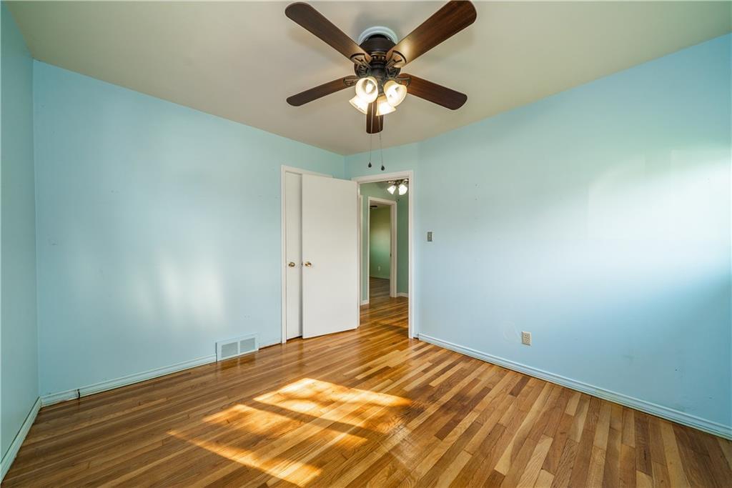 310 Spinning Road Dayton, OH 45431 - Photo 10 of 32