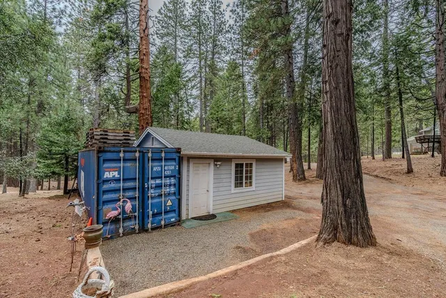 $395,000 | 25150 Overland Drive, Volcano, CA 95689