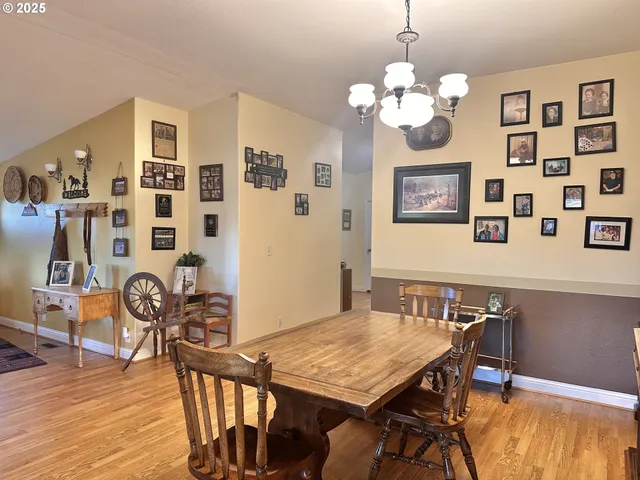 $489,900 | 1782 Bz Glenwood Highway, Glenwood, WA 98619