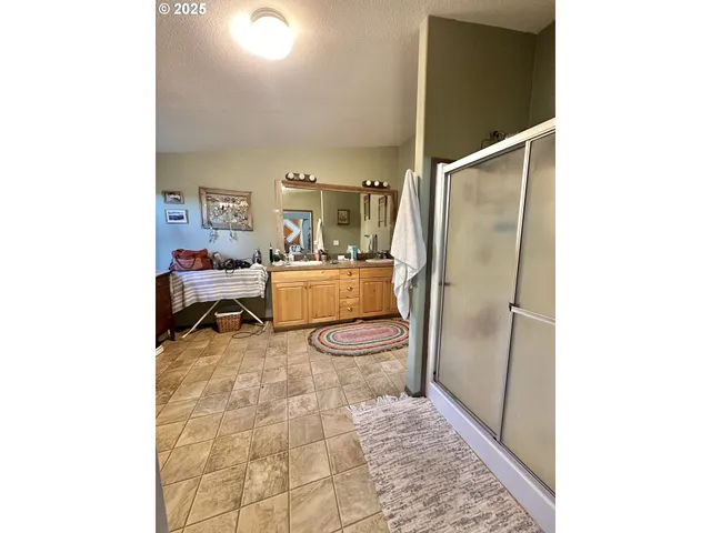 $489,900 | 1782 Bz Glenwood Highway, Glenwood, WA 98619