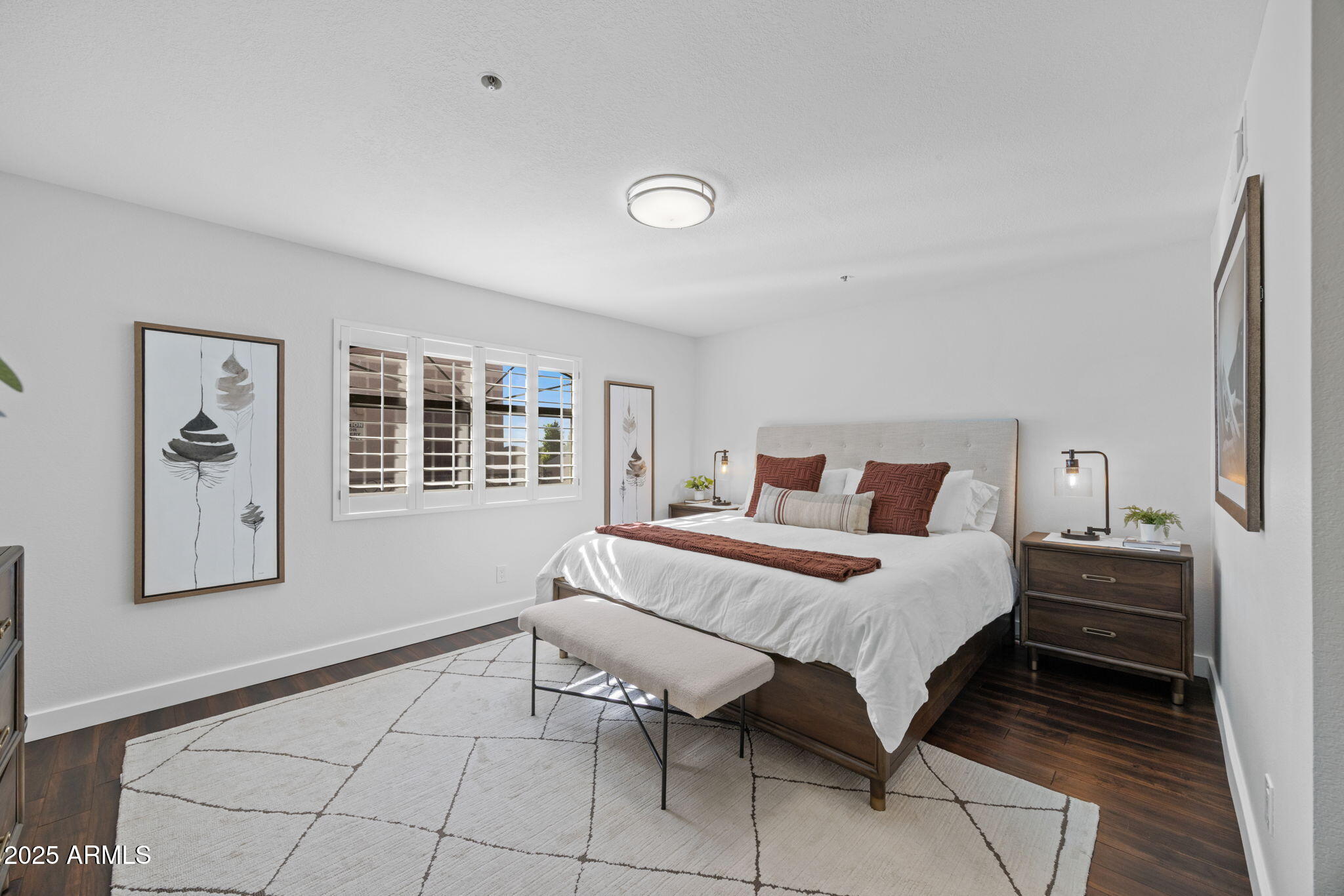 5104 North 32nd Street, Unit 453 Phoenix, AZ 85018 - Photo 11 of 29 18-web-or-mls-5104-n-32nd-st