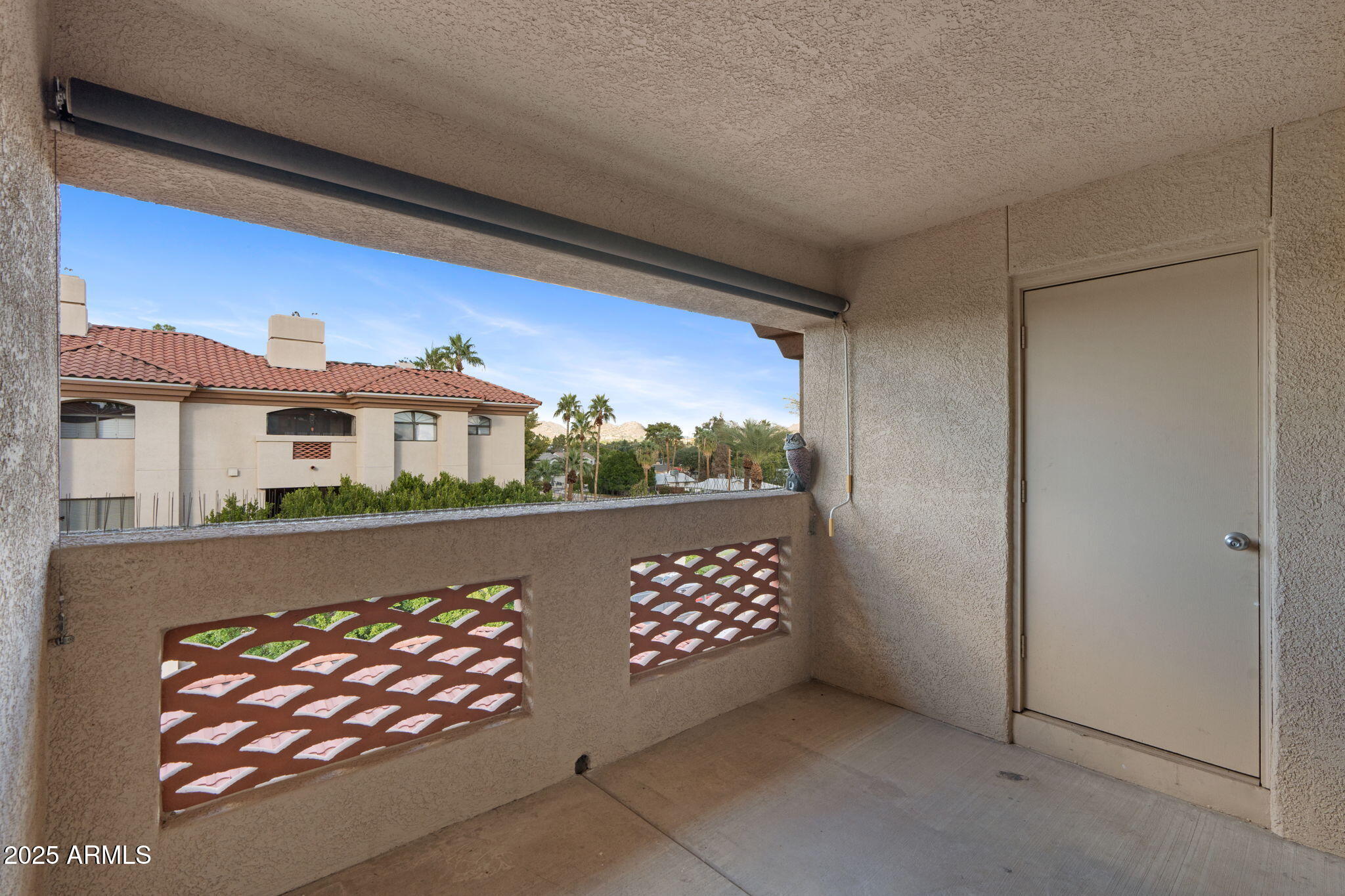 5104 North 32nd Street, Unit 453 Phoenix, AZ 85018 - Photo 19 of 29 30-web-or-mls-5104-n-32nd-st