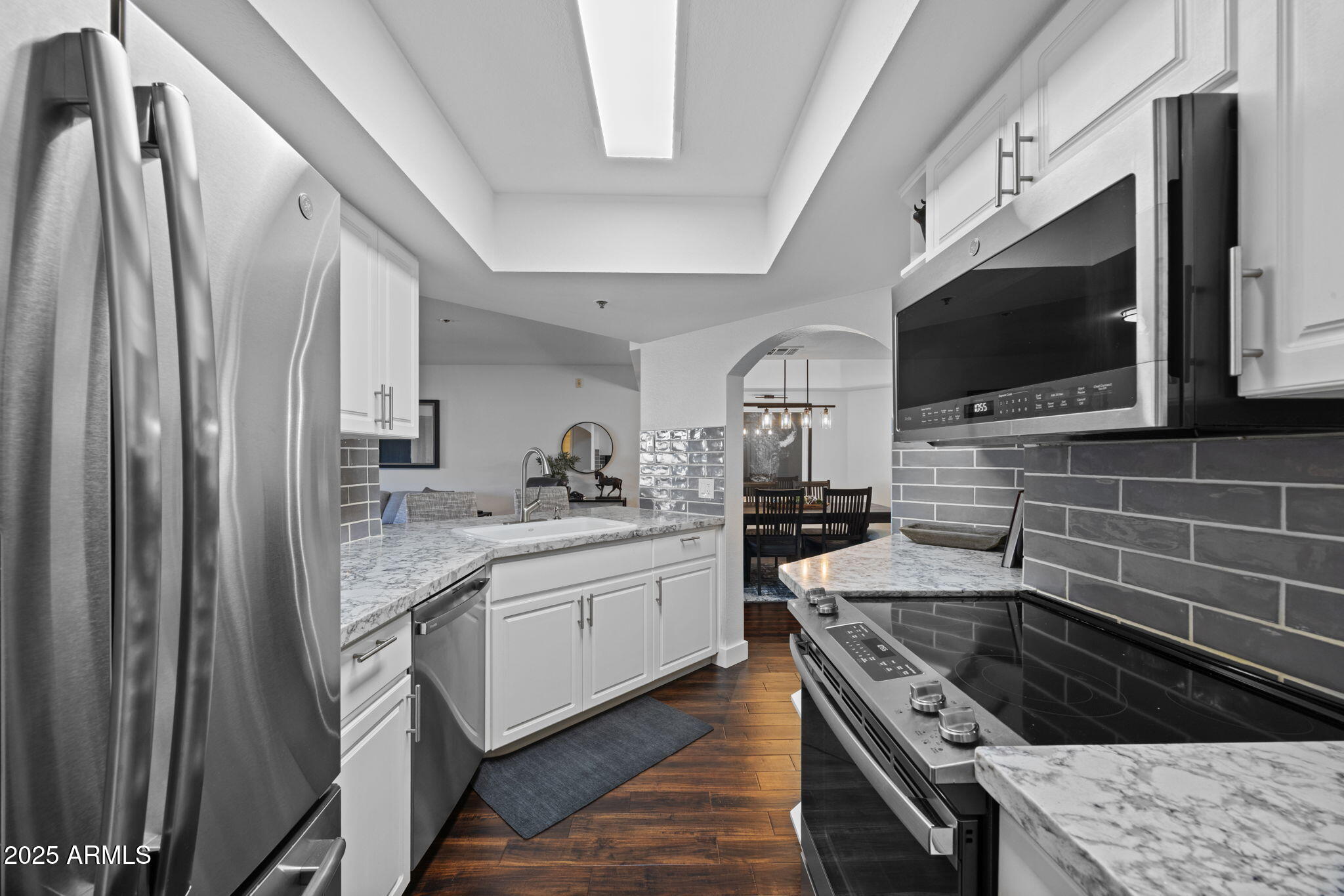 5104 North 32nd Street, Unit 453 Phoenix, AZ 85018 - Photo 6 of 29 12-web-or-mls-5104-n-32nd-st