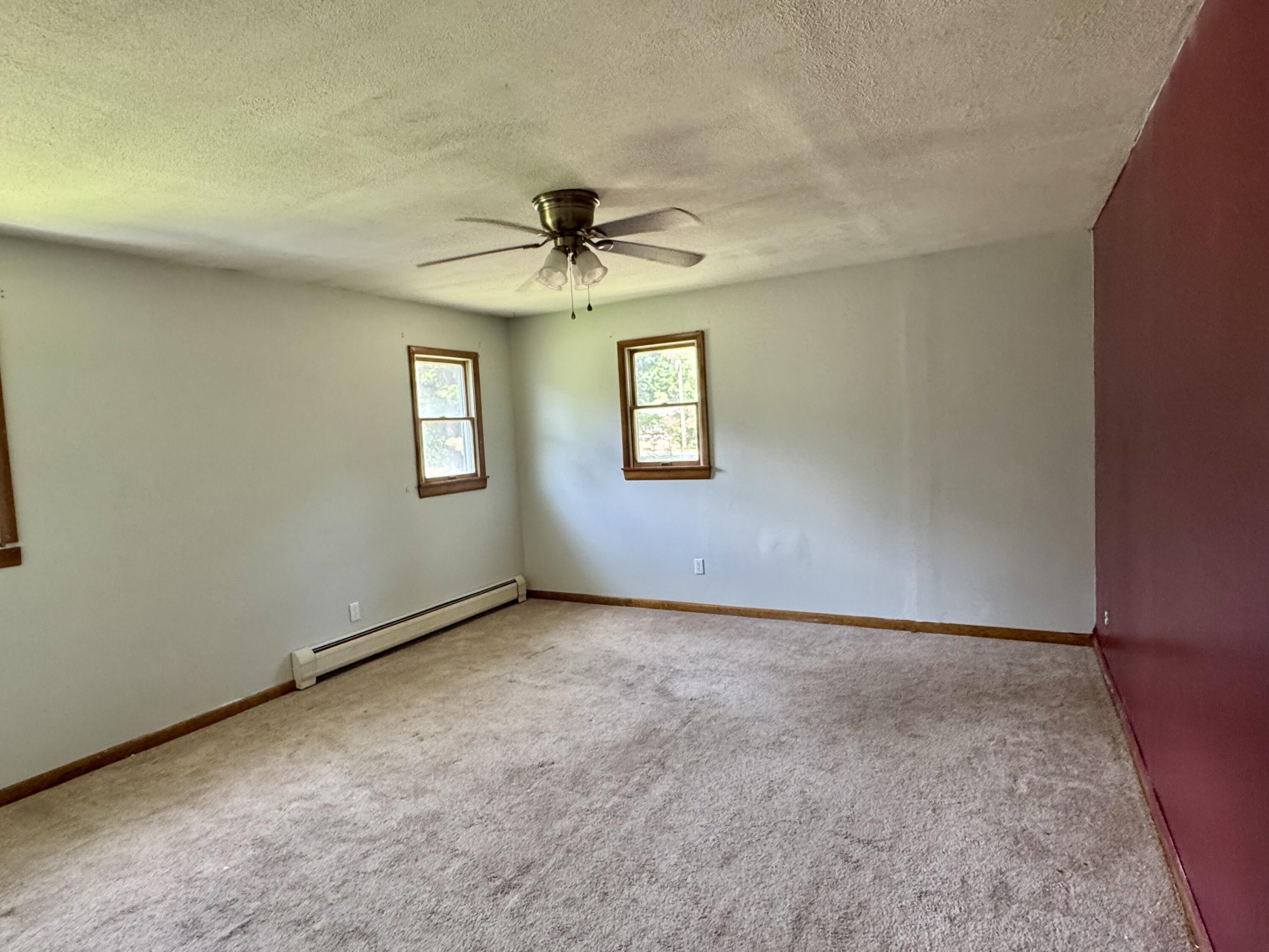 187 Fox Farm Road Plattsburgh, NY 12901 - Photo 8 of 25 Gallery Image 8
