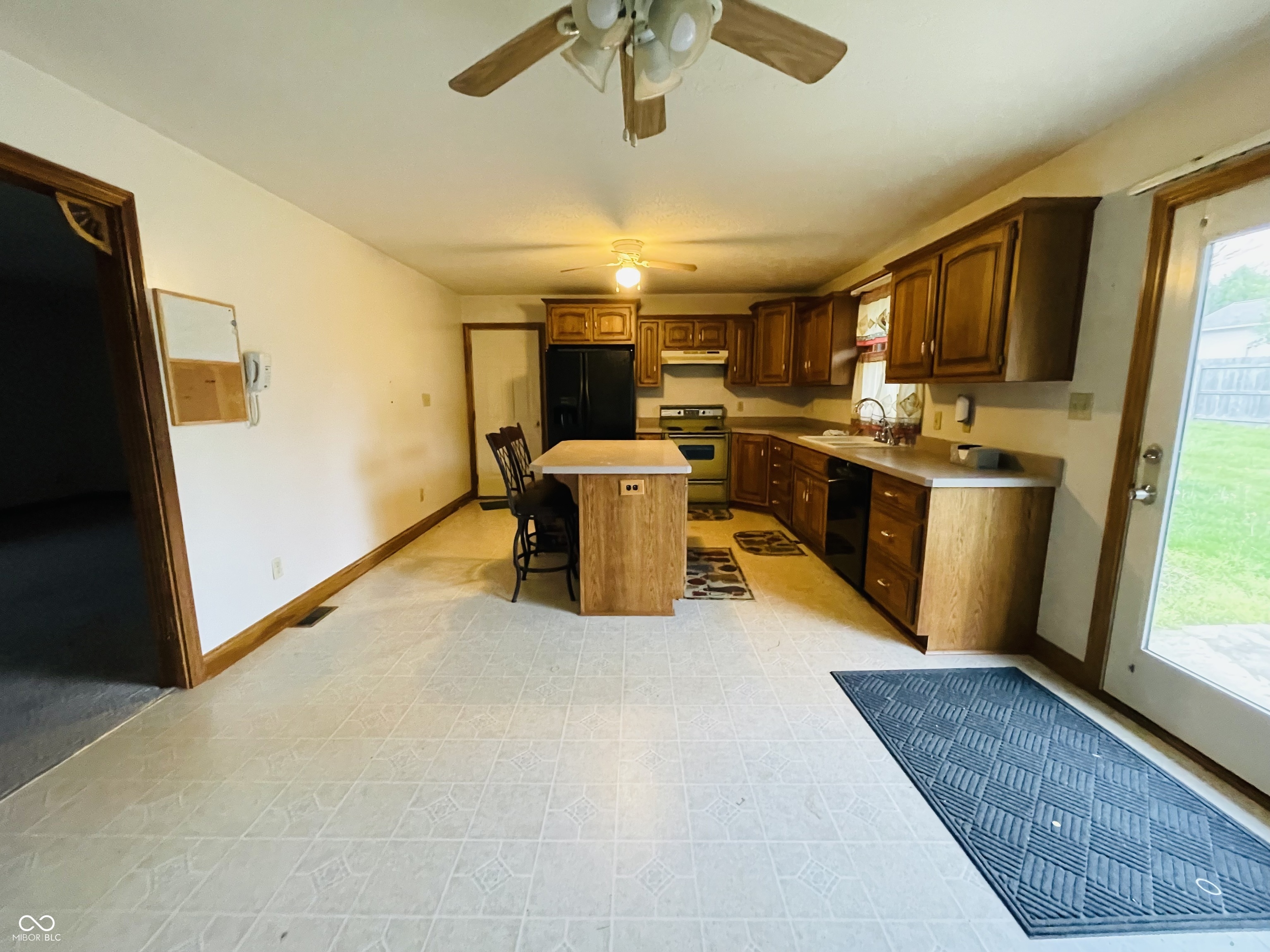 4706 West Old Trail Road Knightstown, IN 46148 - Photo 7 of 24 Gallery Image 7