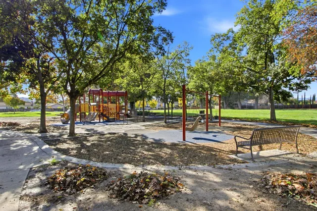 $649,950 | 40 Cherry Crest Lane, San Jose, CA 95136