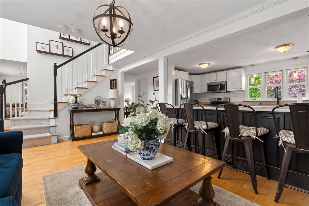 17 Stafford Road Danvers, MA 01923 - Photo 5 of 42