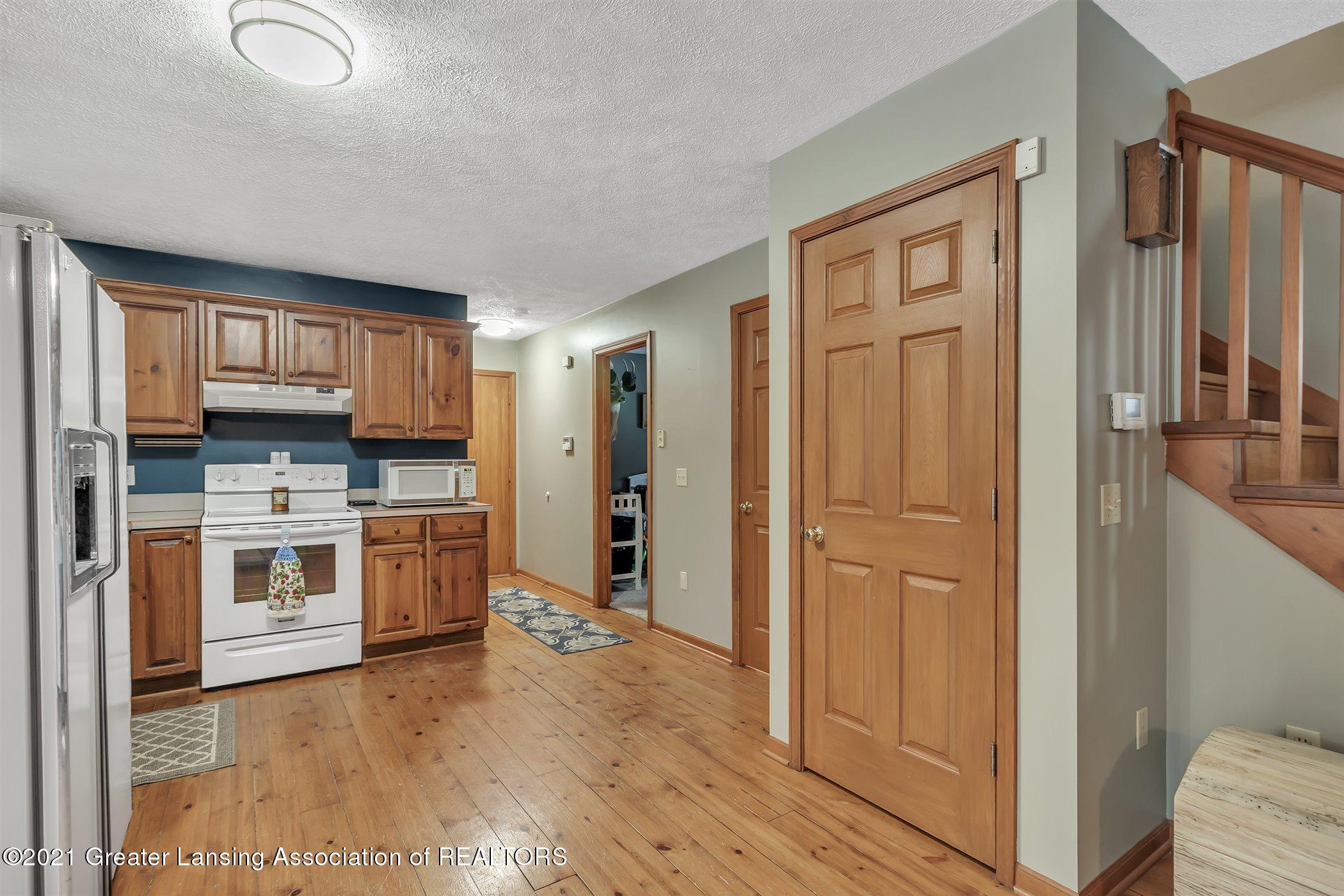 12371 Lansing Road Durand, MI 48429 - Photo 15 of 45 15-12371 Lansing Rd-Windowstill Rea
