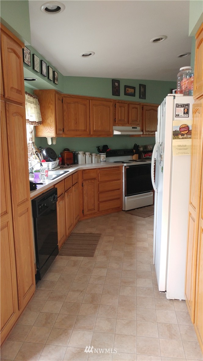 181 View Ridge Road Onalaska, WA 98570 - Photo 4 of 13 Gallery Image 4