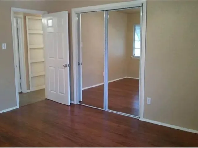 $259,900 | 809 Milam Drive, Euless, TX 76039