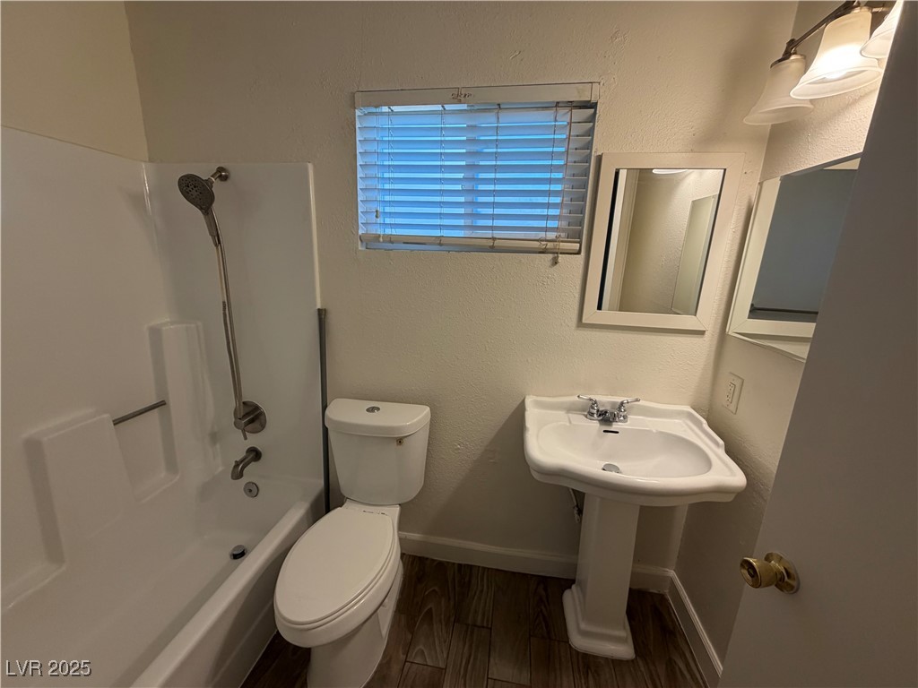 5806 Dodd Street, Unit B Las Vegas, NV 89122 - Photo 13 of 15