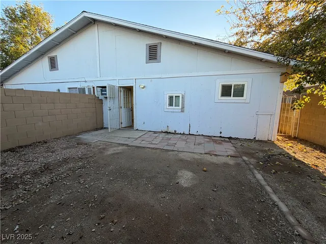 $900 | 5806 Dodd Street, Unit B, Las Vegas, NV 89122