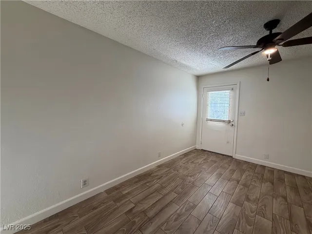 $900 | 5806 Dodd Street, Unit B, Las Vegas, NV 89122