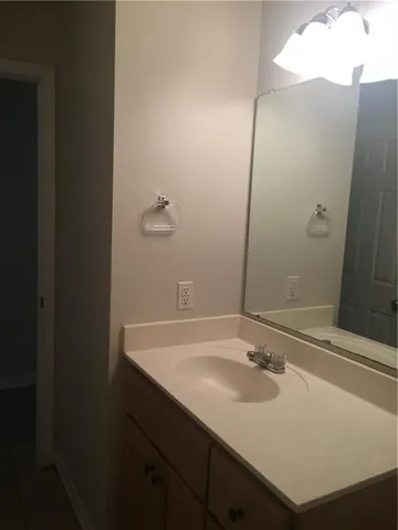 $1,375 | 20390 Kyndall Lane, Unit 5, Ponchatoula, LA 70454