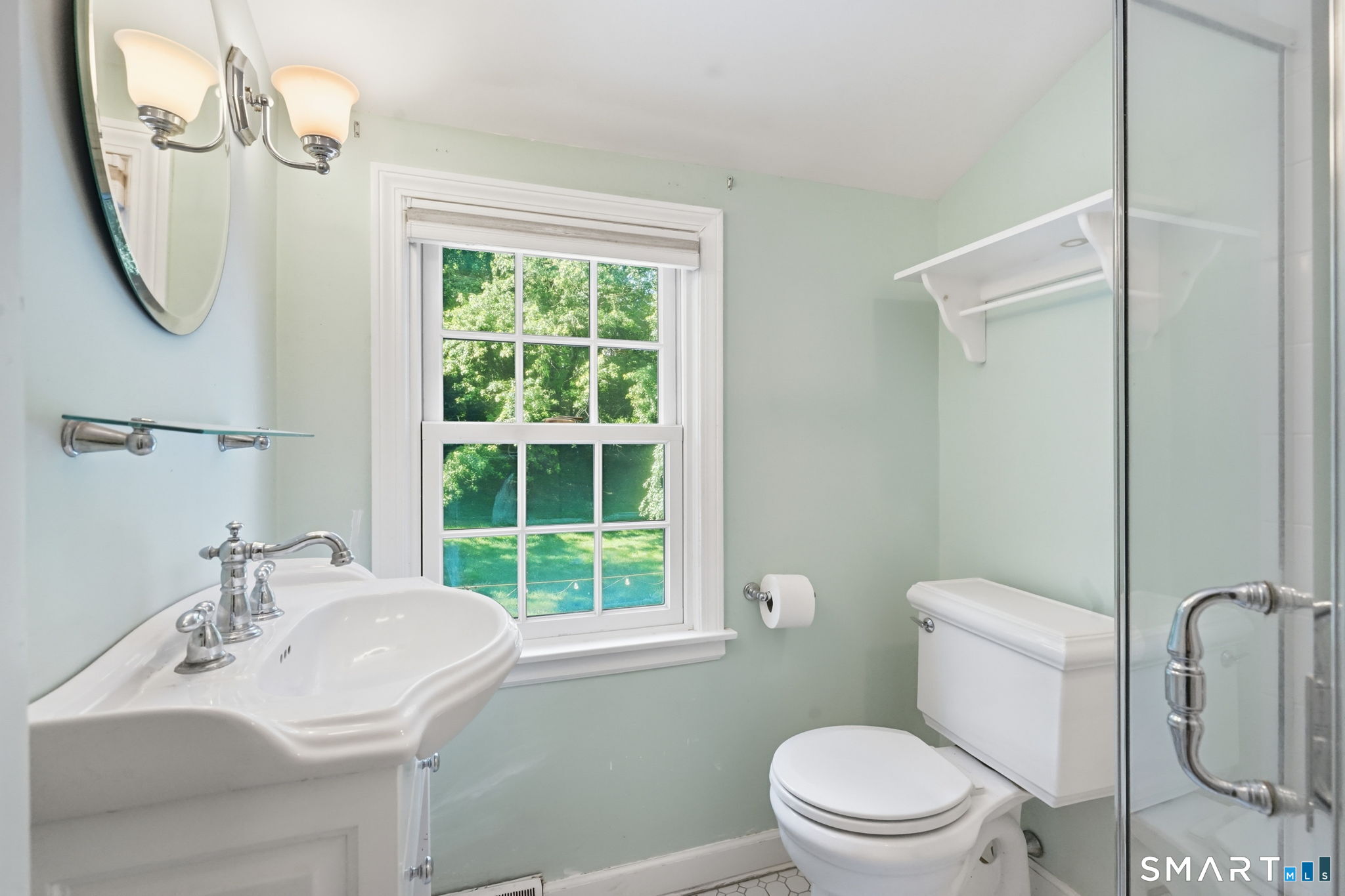 22 Chestnut Hill Road Simsbury, CT 06092 - Photo 36 of 39 Gallery Image 36