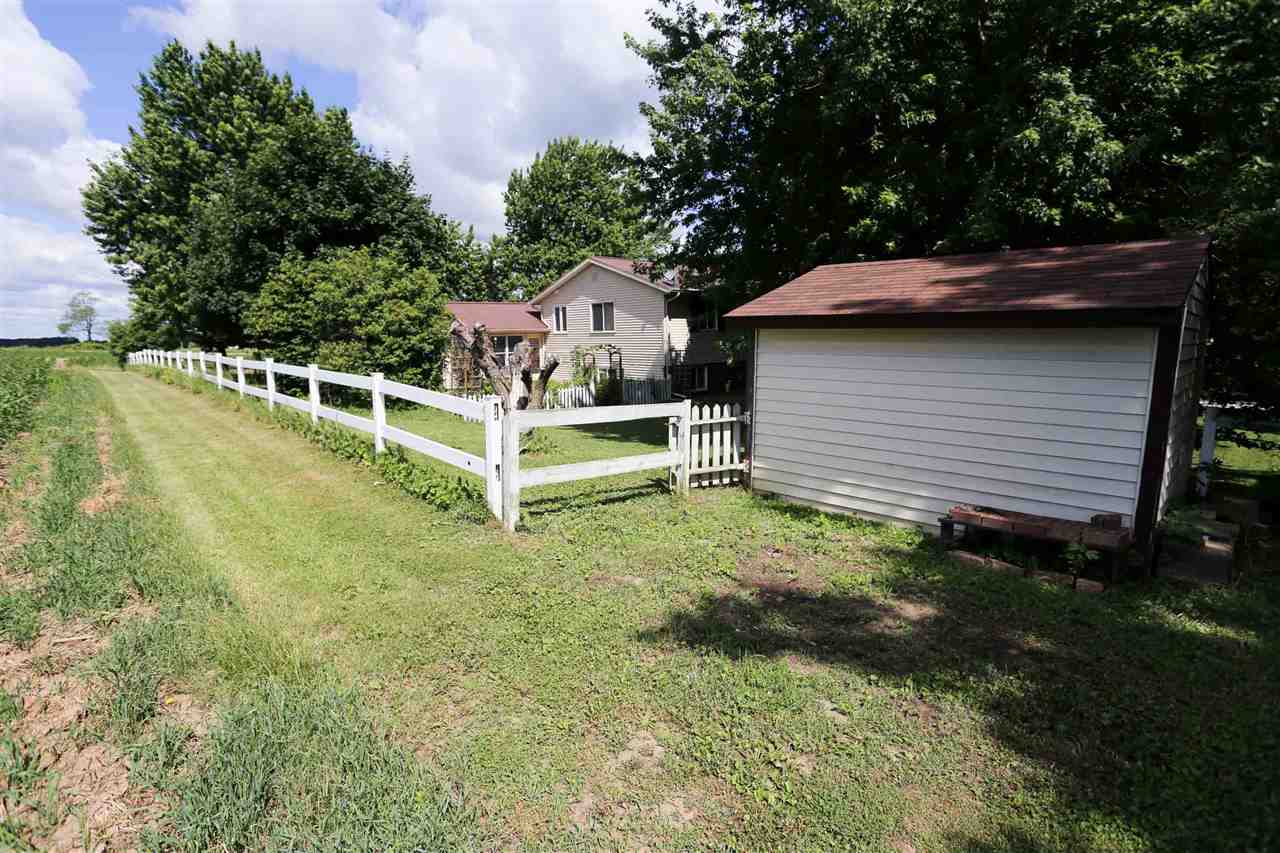28201 Back Road Cuba City, WI 53807 - Photo 20 of 25 Gallery Image 20