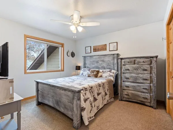 $389,900 | 14943 Hemlock Drive, Baxter, MN 56425
