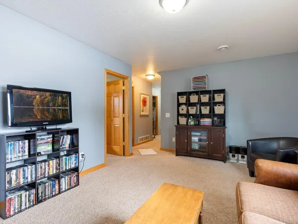 $389,900 | 14943 Hemlock Drive, Baxter, MN 56425