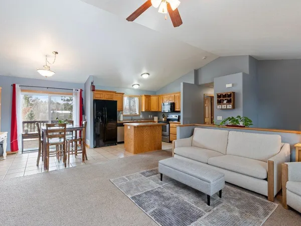 $389,900 | 14943 Hemlock Drive, Baxter, MN 56425