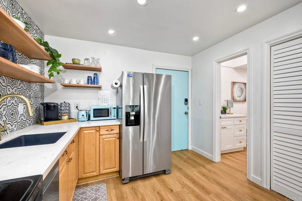 2003 Costa Del Mar Road, Unit 663 Carlsbad, CA 92009 - Photo 23 of 29 Kitchen