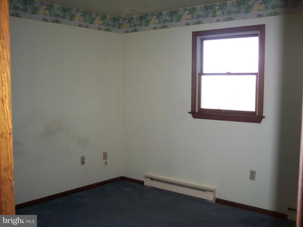 251 Rock Point Road Marietta, PA 17547 - Photo 8 of 10 Gallery Image 8