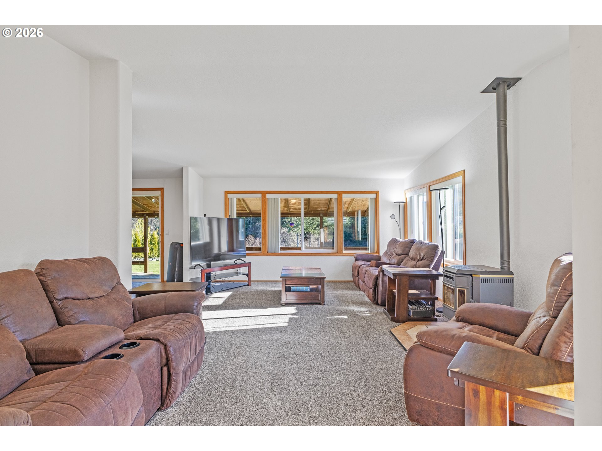 173 East Date Street Powers, OR 97466 - Photo 26 of 48