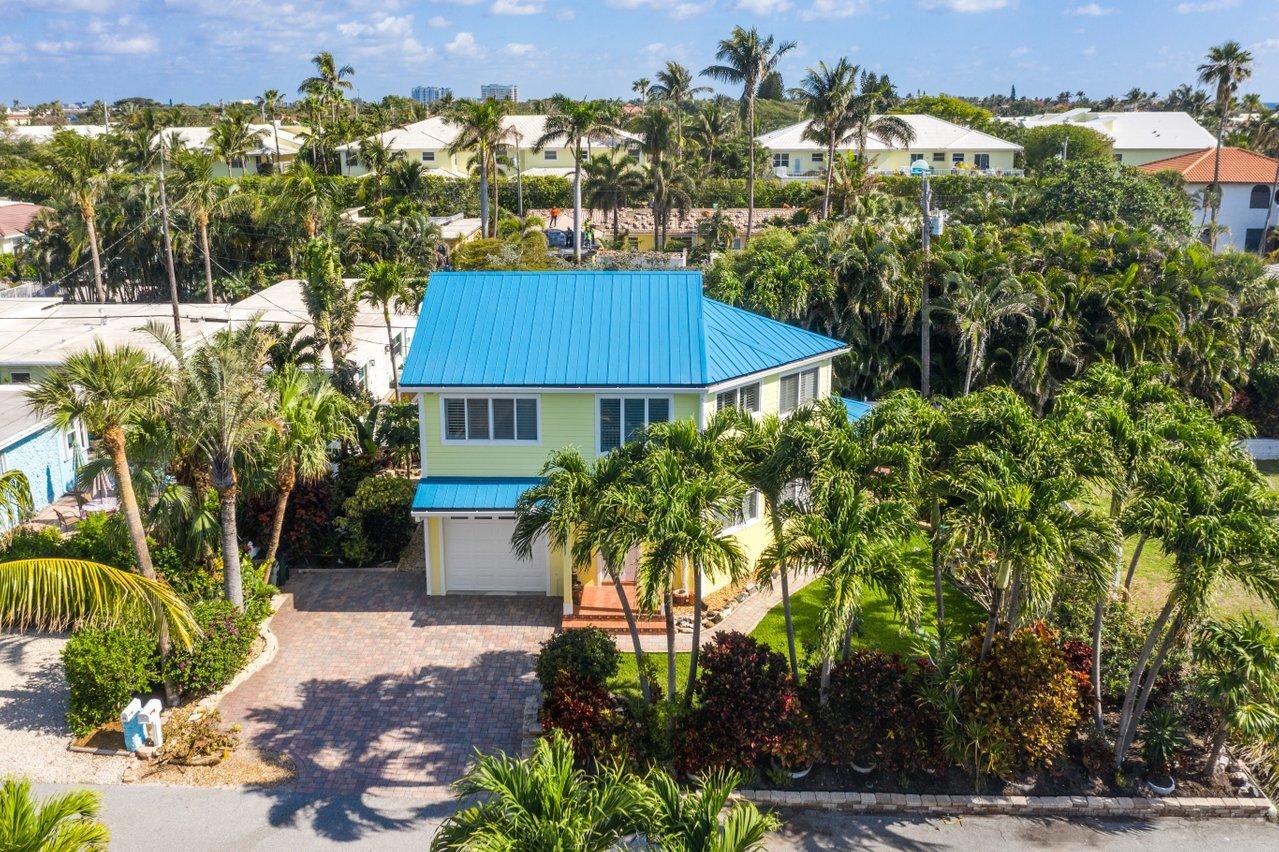36 Oceanview Drive Ocean Ridge, FL 33435 - Photo 2 of 20 #0.1A