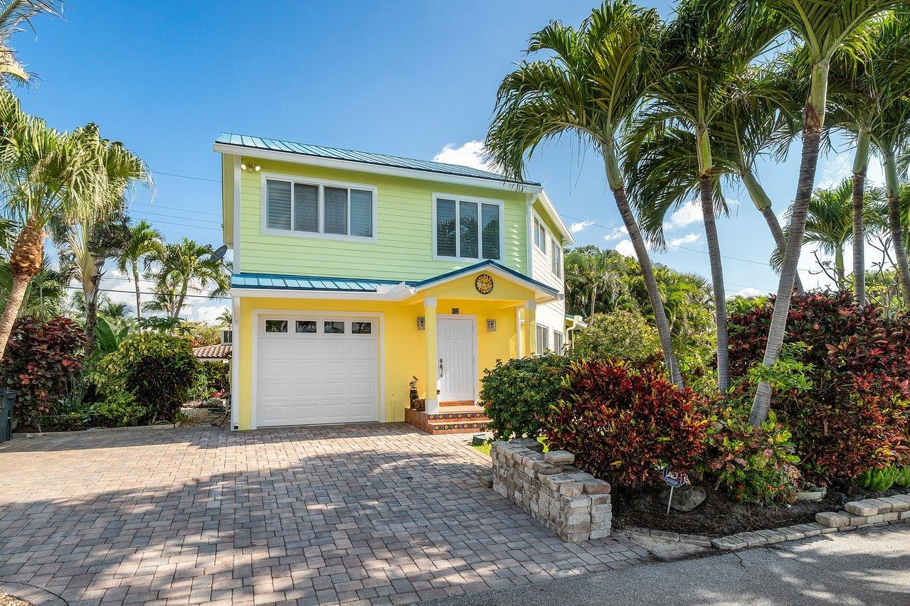 36 Oceanview Drive Ocean Ridge, FL 33435 - Photo 3 of 20 #0.2