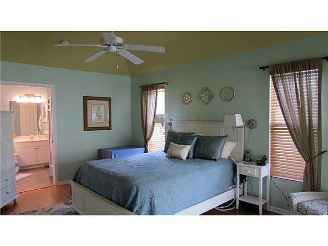 8915 Southwest Caprice Circle Stuart, FL 34997 - Photo 11 of 25 Gallery Image 11