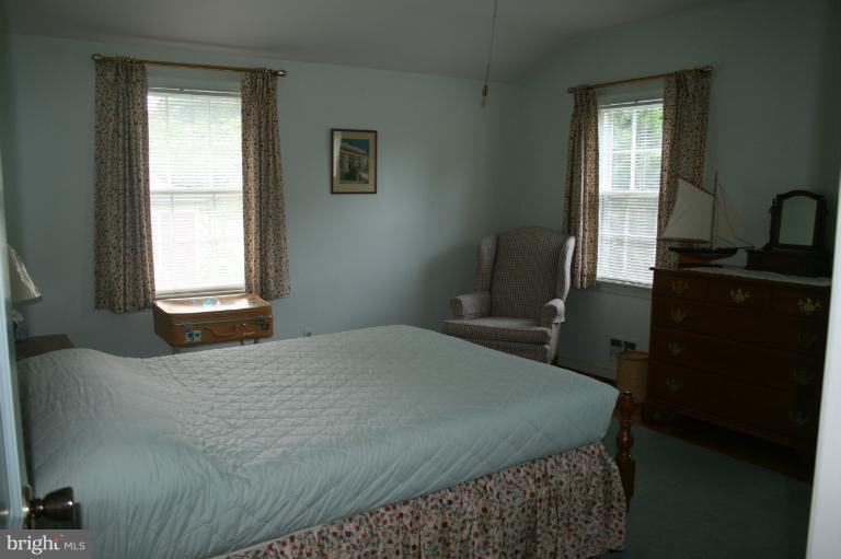 274 Providence Road Annapolis, MD 21409 - Photo 18 of 30 Bedroom