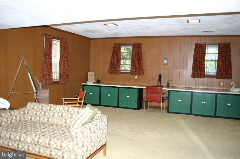 274 Providence Road Annapolis, MD 21409 - Photo 7 of 30 Interior (General)