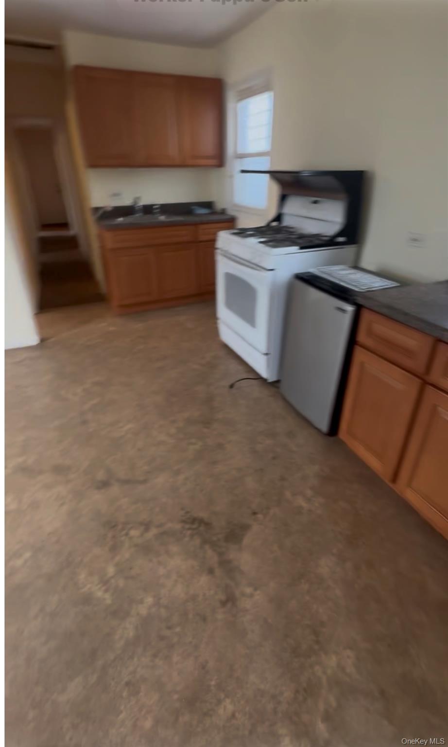 99-77 163rd Road Queens, NY 11414 - Photo 9 of 9