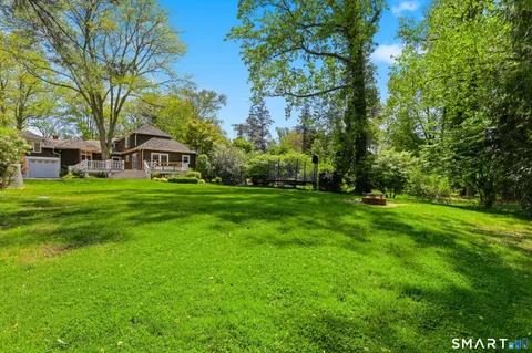 $2,795,000 | 21 Nearwater Lane, Darien, CT 06820