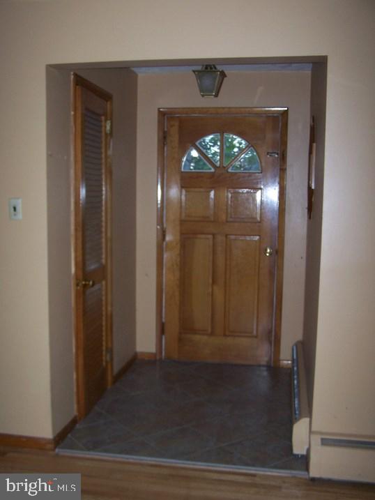 204 Barcroft Road, Unit 1 York, PA 17406 - Photo 4 of 12 Gallery Image 4